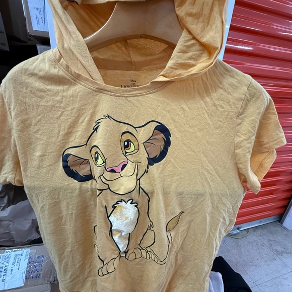 Disney Yellow Simba Graphic Kids Short Sleeve Tee - Picture 2 of 4